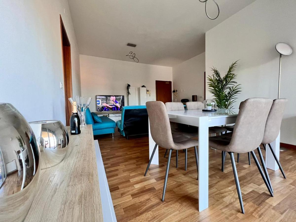 Appartamento De Luxe Giada Bolonha Exterior foto